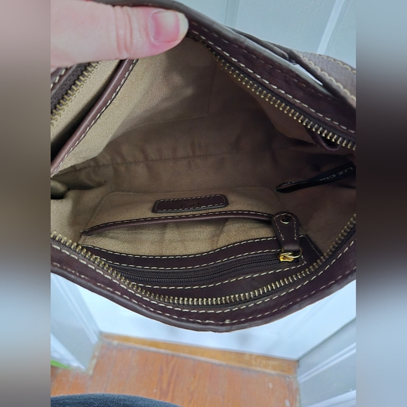 Liz claiborne brown leather purse - Picture 2 of 9